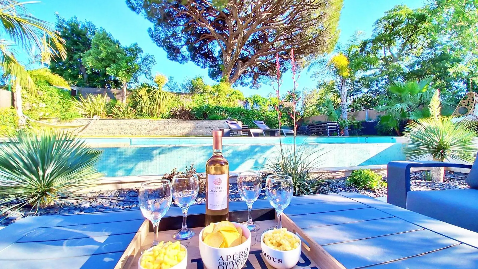Fréjus Elegante Villa-Piscine-Petanque-Tout Confort צרפת